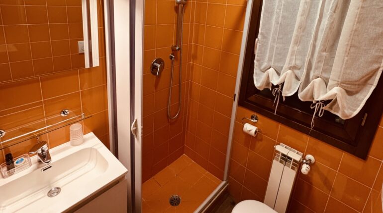 Arancione - Bagno